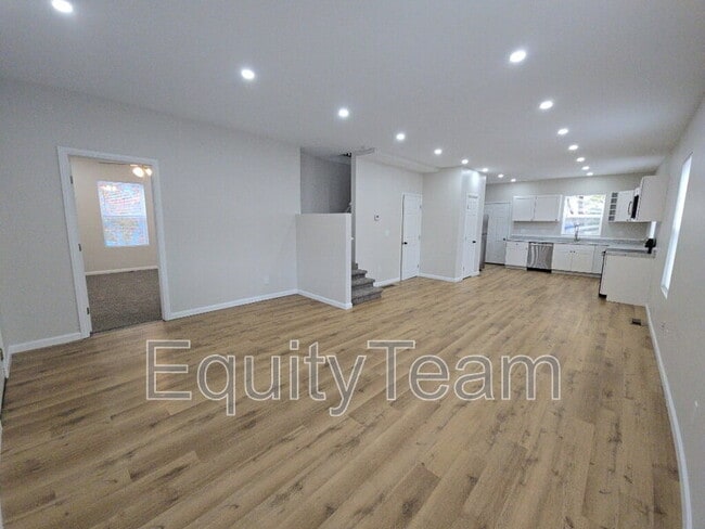 Photo - 1800 Glenwood Ave