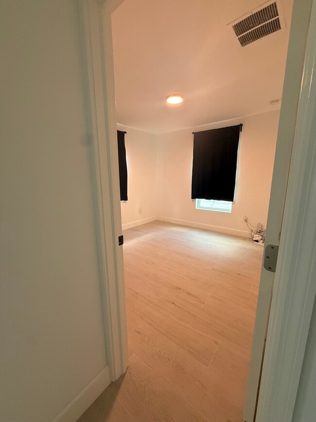 Photo - 4724 W Tambay Ave