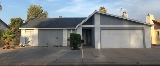 Building Photo - 4537 N 101st Ave