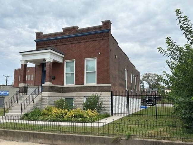Photo - 4459 Swan Ave - Sassafras Unit 4459