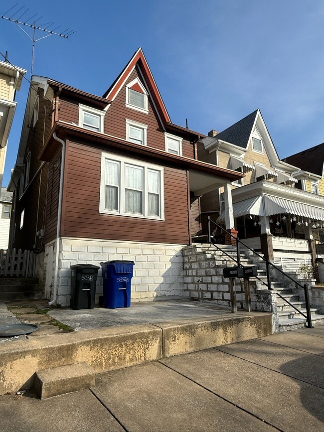 Photo - 503 E Potomac St Unit B