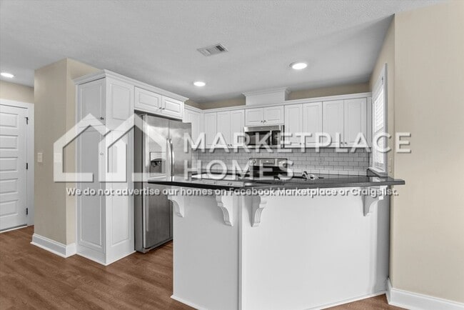 Photo - 126 Downsbury Rd