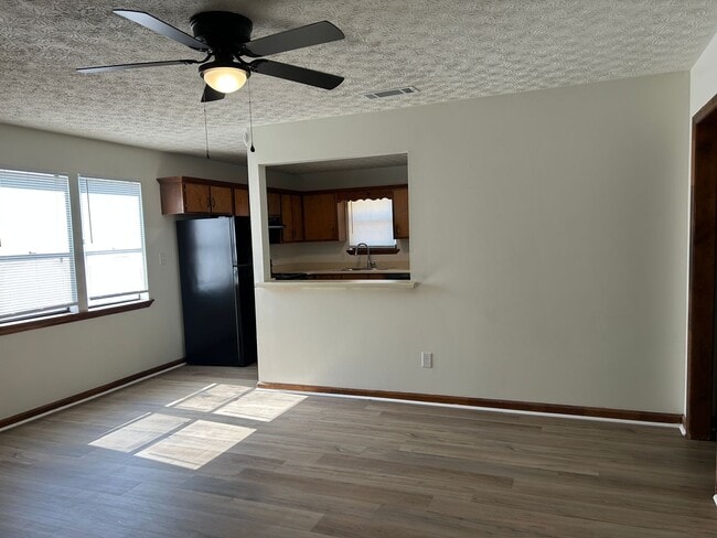 Photo - 120/122 Deer Creek Dr Unit 122 Deer Creek Dr