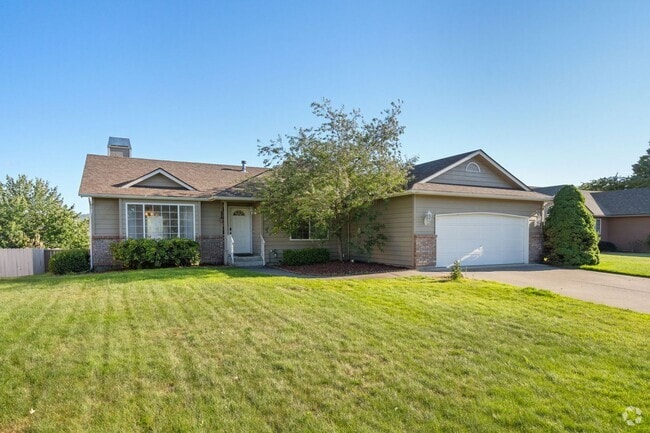 Building Photo - Spacious 4 Bed, 3 Bath Home | Central Vall...