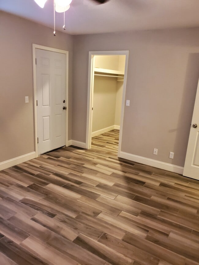 Photo - 822 Hardy Springs Cir Unit C