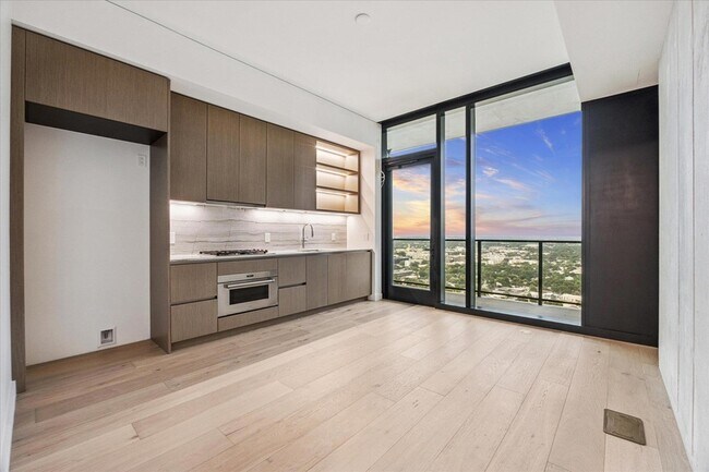 Photo - 610 Davis St Unidad 3101