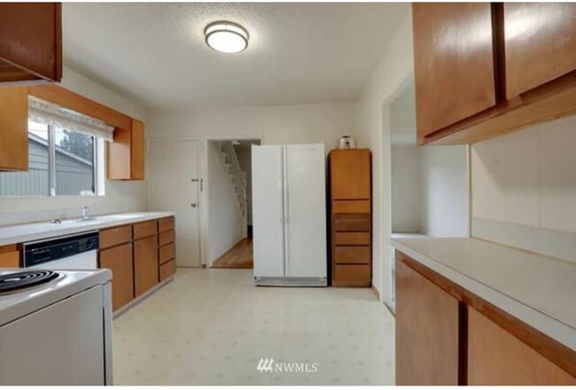 Photo - 3832 S Cushman Ave