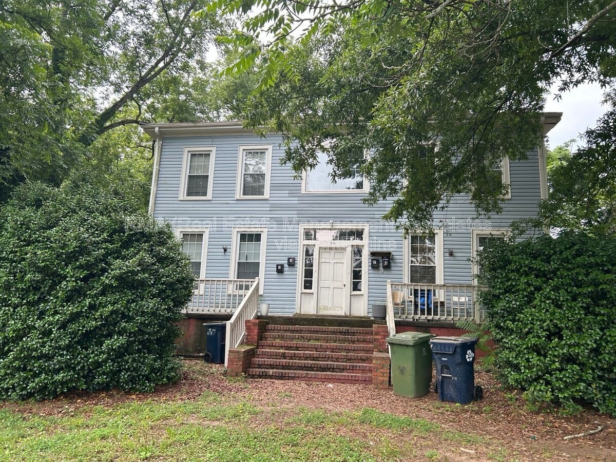 Photo - 738 W Poplar St Unit 4