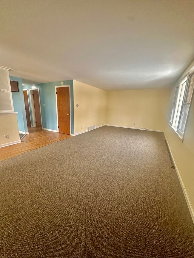 Photo - 48 S Bellevue Ave Apartments Unit 2