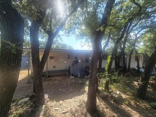 Building Photo - 21401 Lindeman Ln