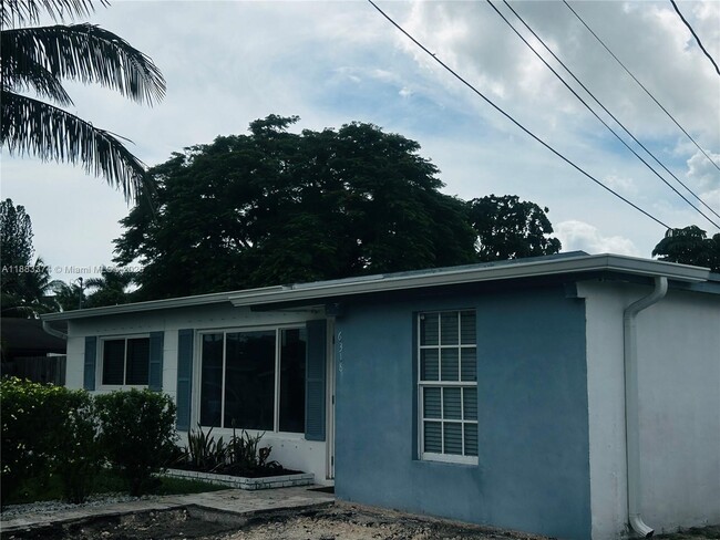 Building Photo - 6318 NW 24th Ct Rental
