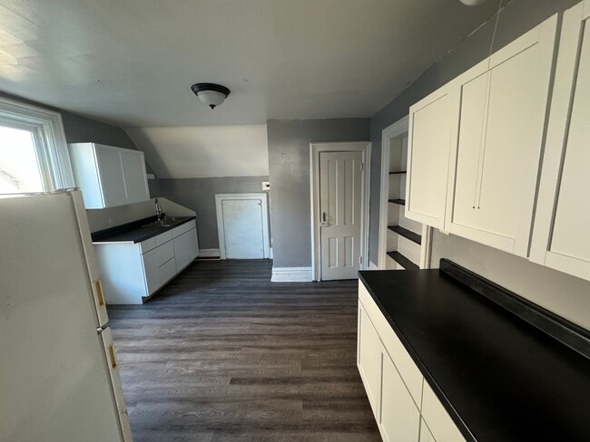 Photo - 431 W Marion St Unit 431 West Marion Street- A