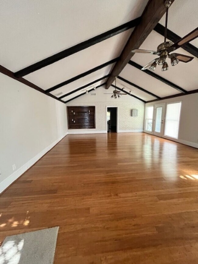 Photo - Luxury Ranch Living: Pool, Privacy & Premi...