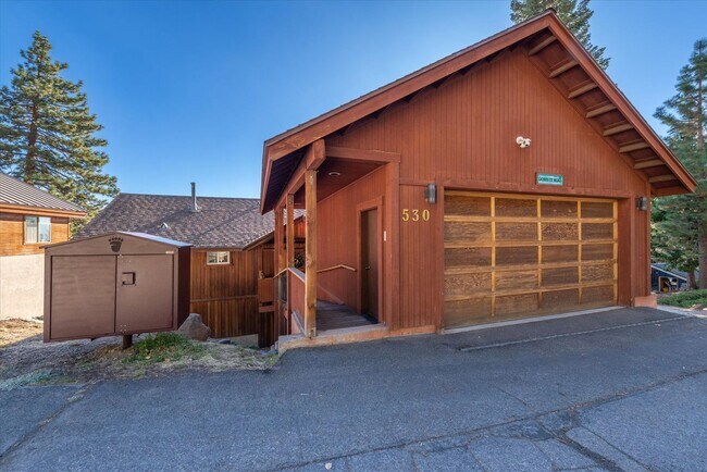 Photo - Fully Furnished 2 bed, 2 bath Ski Lease