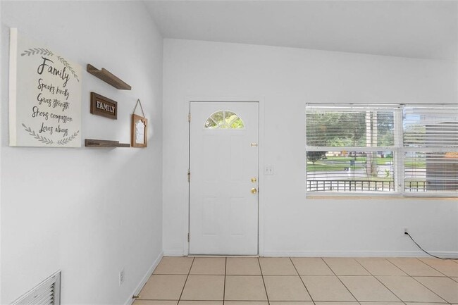 Photo - 90 Nancy Lee Ave