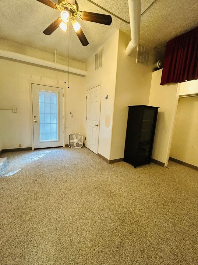 Photo - 3273 Cache Way Unit 4