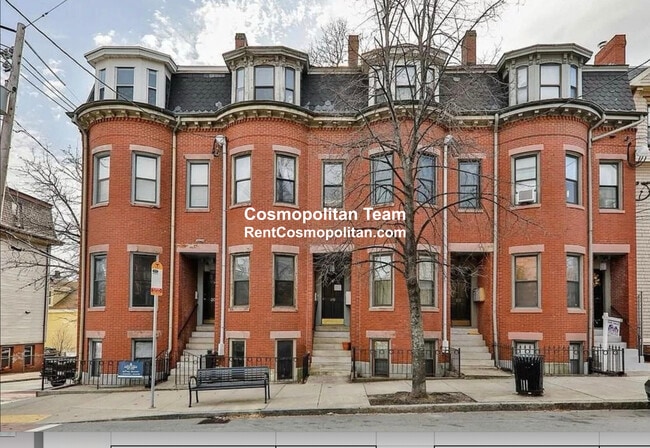 Building Photo - 210 Washington Ave Unit 2