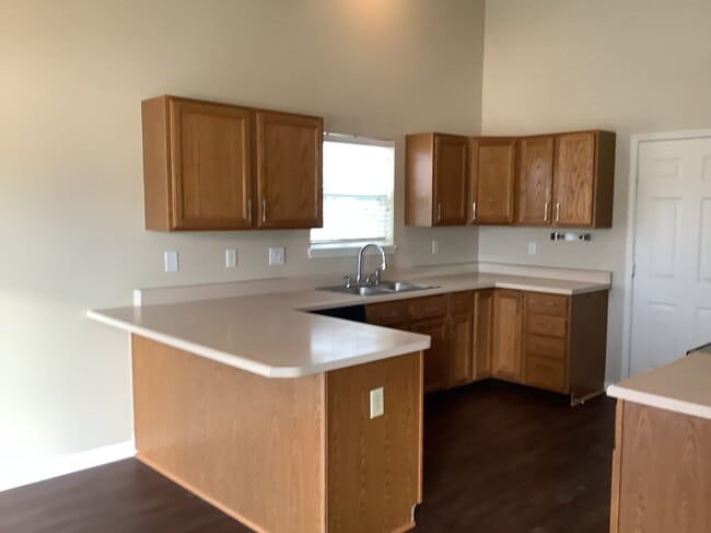 Photo - 6002 Candlewick Dr