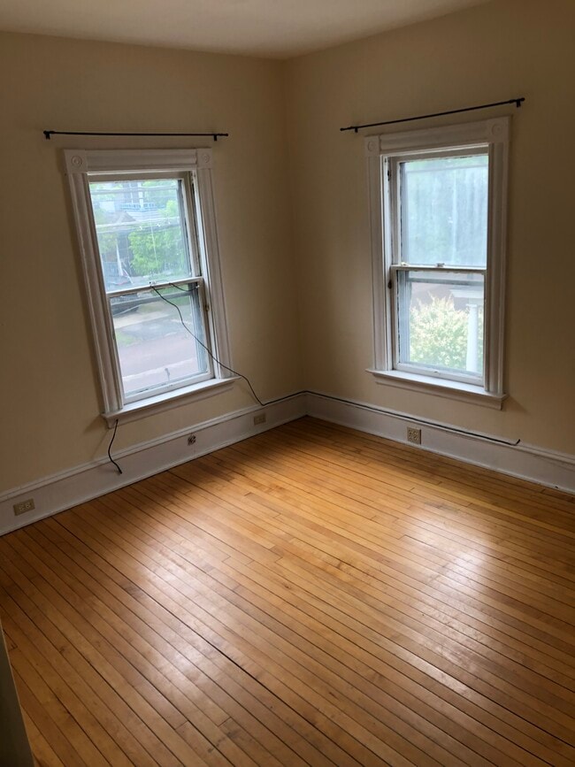 Photo - 105 Loomis St Unit #2