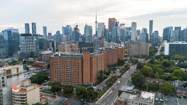 Photo - 246 Queen St E Unit SI ID1227120P