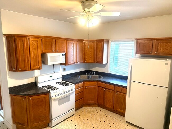 Photo - 5848 N Moody Ave Unit 2