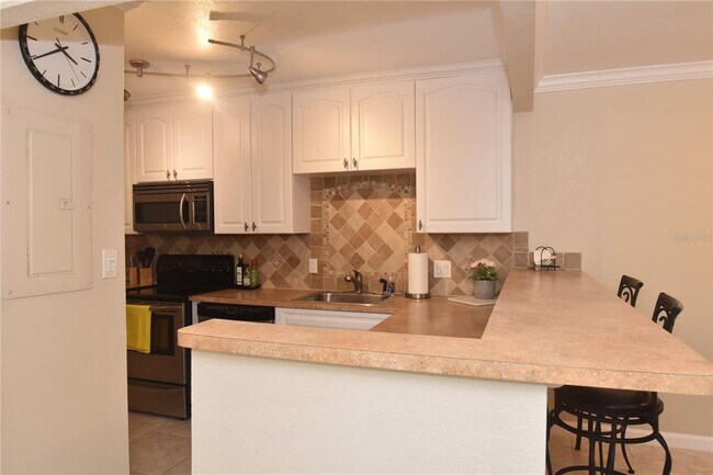 Photo - 3700 S Osprey Ave Unidad 315
