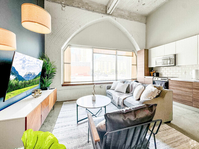 Building Photo - 555 Evergreen St Unit ID1221084P Rental