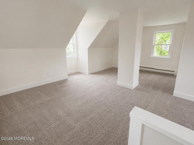 207 Howard St Unit 2