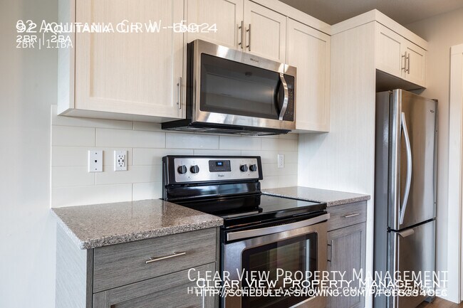 Photo - Close to the University, 2 bed, 1.5 bath, AC suite! Unit 5