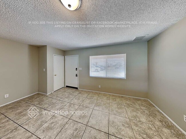 Photo - 4136 N 81st Ave
