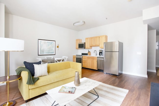 1530 Chestnut
