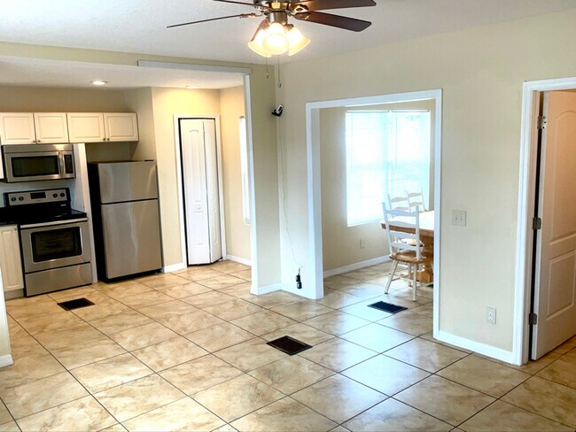 Photo - 316 N Grandview Ave Unit #A (Downstairs)