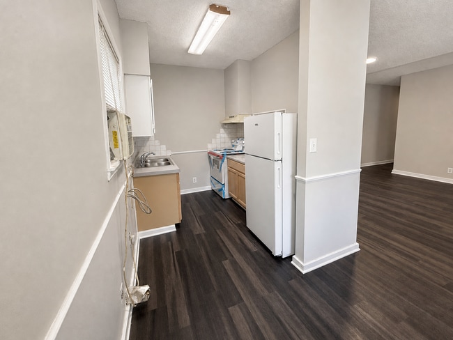 Photo - 3701 Grote St SW Unit B