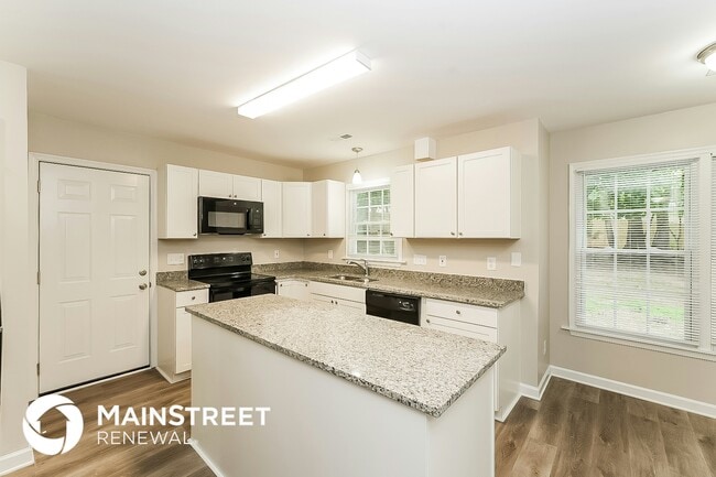 Photo - 6815 Renwick Ct