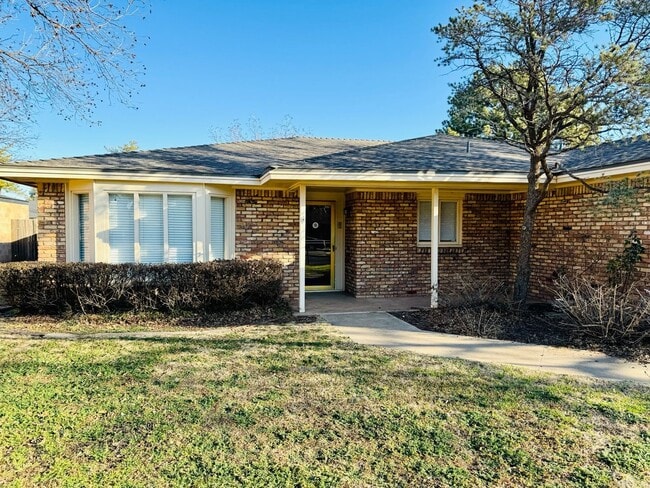 Photo - 3 bed 2 bath house with basement