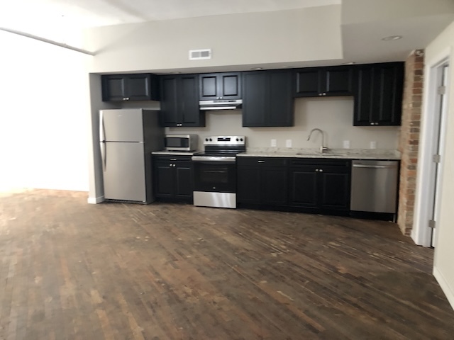 Building Photo - 203 Main St Unit 1A, 1A Rental