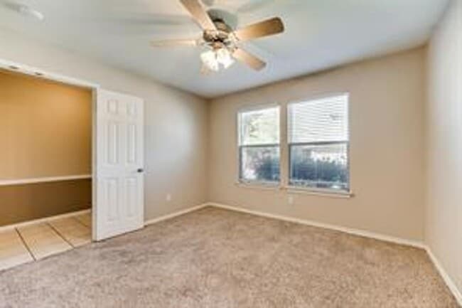 Photo - Freshly Updated 3 bedroom spacious beauty!!