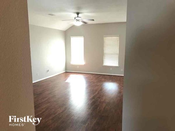 Photo - 22530 Fosters Park Ct