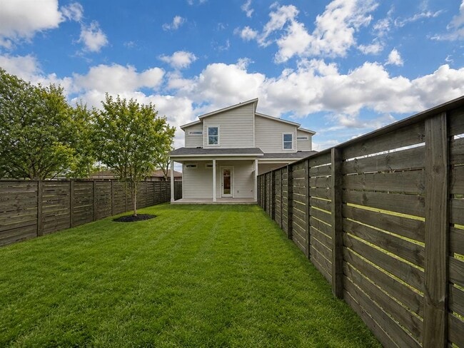 7104 Blessing Ave Unit B