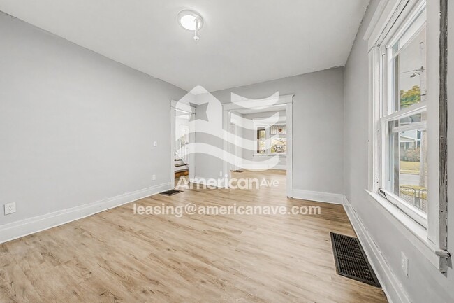 Photo - 800 Ave D
