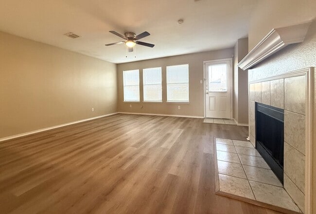 Photo - Coming Soon! 3 Bedroom, 2 bath open concept In Lancaster