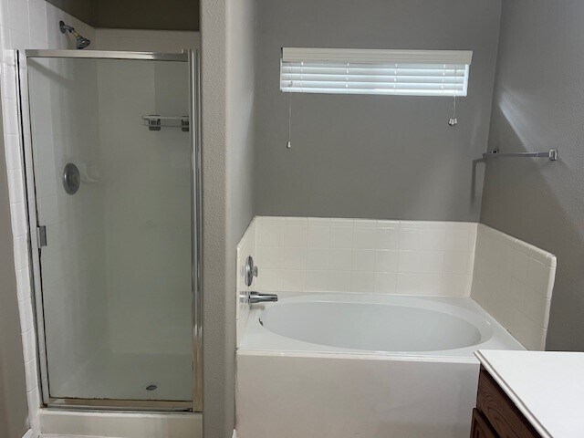 Building Photo - 2019 Tower Bell Ln