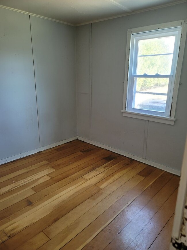 Photo - 1 Bed 1 Bath Single Family Home in Wisconsin Rapids