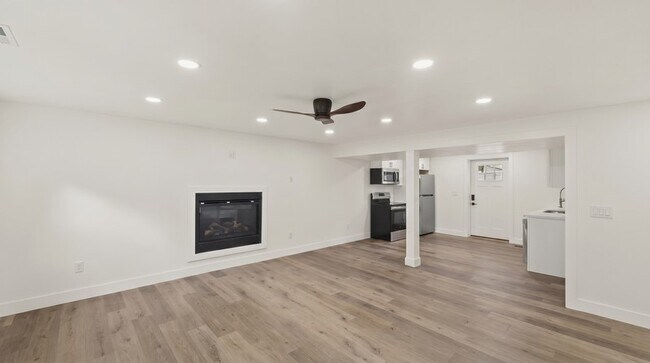 Photo - 9073 Elmhearst Dr