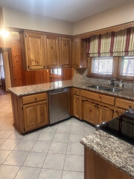 Photo - 312 Powder Mill Dr