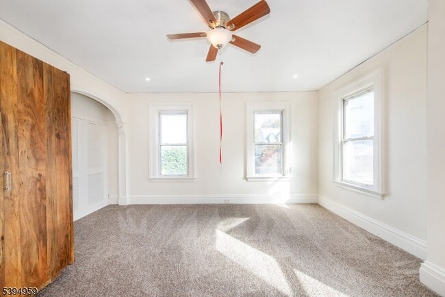 Photo - 182 Belleville Ave Unit 2