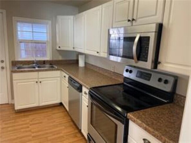 Cocina - 5943 General Haig St Unidad 5943 General Haig St.