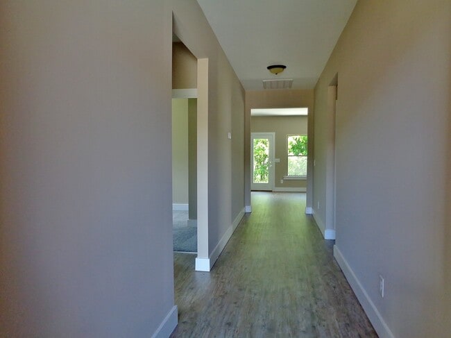 Photo - Home for Rent in Tuscaloosa, AL... Available to View Now!!!