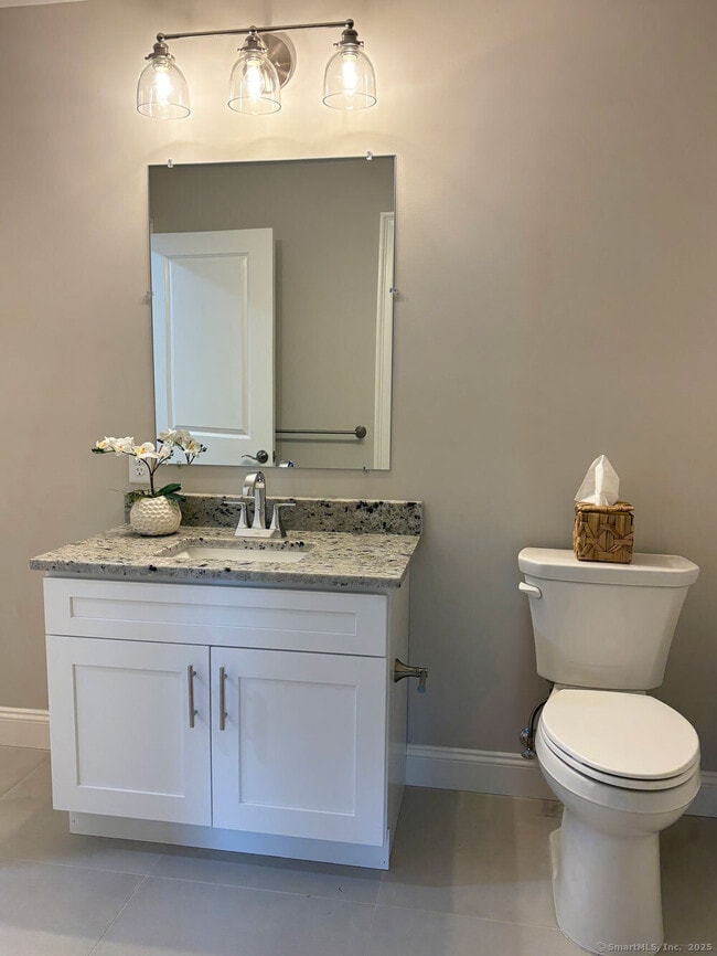 Photo - 1916 Post Rd