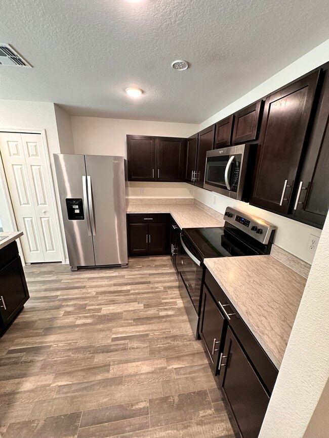 Photo - 108 Maple Dr